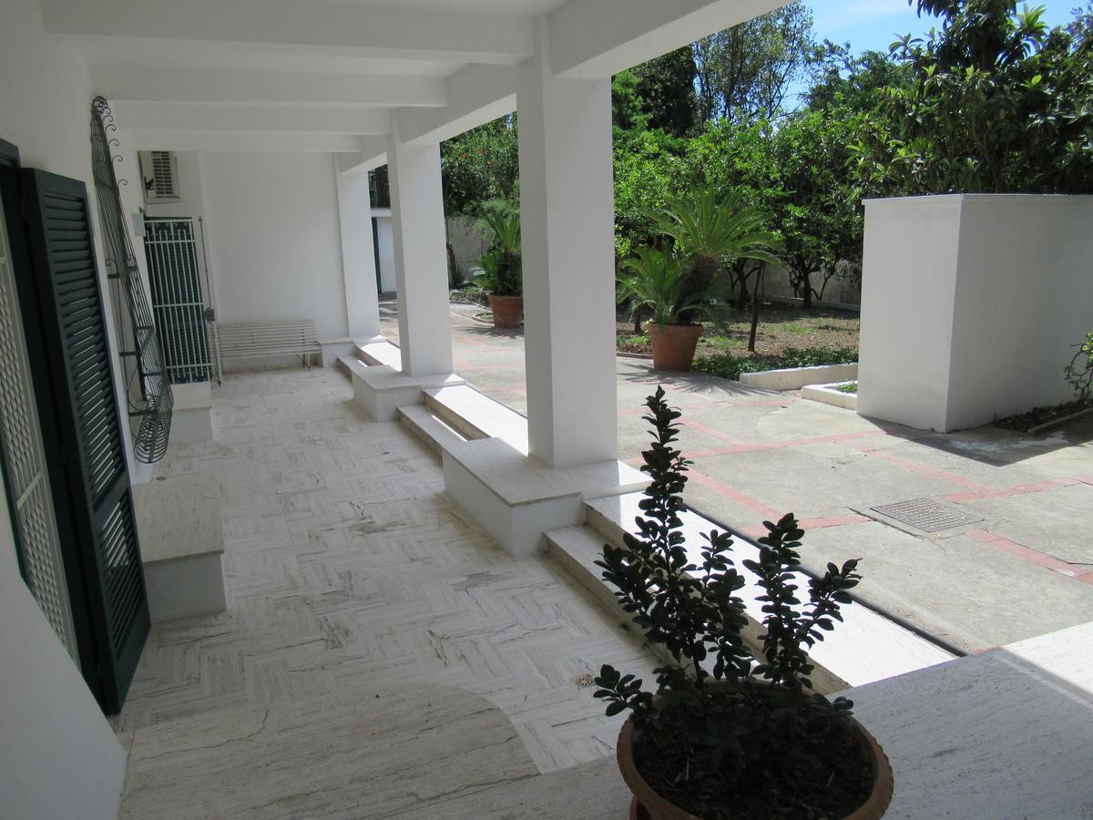 Villa Marta Таранто Экстерьер фото