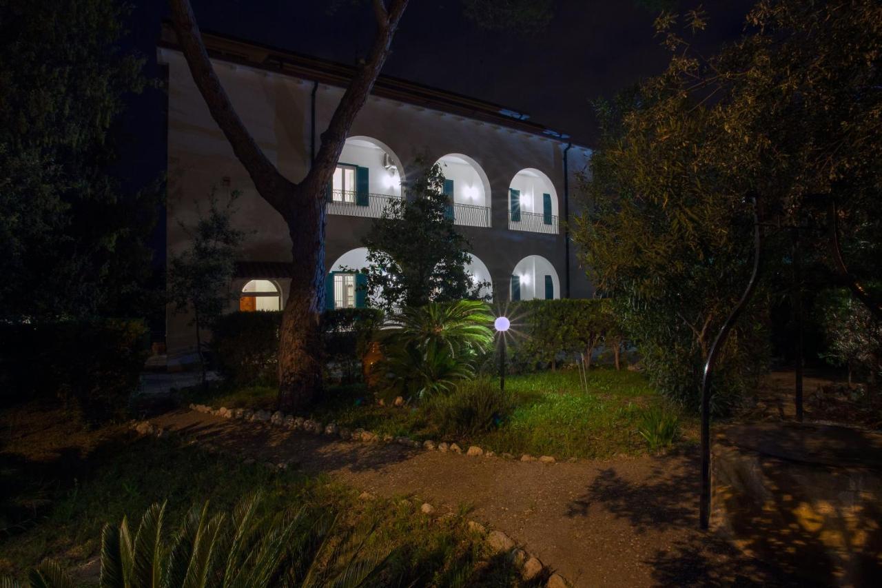 Villa Marta Таранто Экстерьер фото
