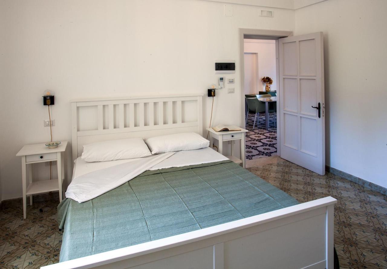 Villa Marta Таранто Экстерьер фото